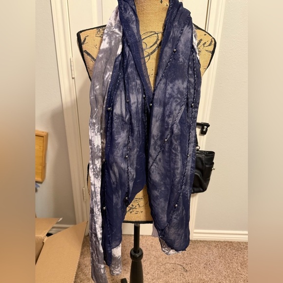 Accessories - Chic Navy and Gray Tie-Dye Scarf with beads